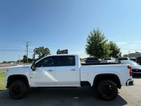 2020 Chevrolet Silverado 2500 Hd Crew Cab High Country Pickup 4d 6 1/2 Ft - Image 3