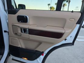 2011 Land Rover Range Rover - Image 26