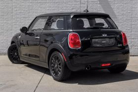 2017 MINI HARDTOP 2 DOOR HATCHBACK 3-CYL, TURBO, 1.5 LITER COOPER HATCHBACK 2D