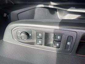 2022 VOLKSWAGEN TAOS SUV 4-CYL, TURBO, 1.5 LITER SE 4MOTION SPORT UTILITY 4D - Gesner Auto Inc in Taunton, MA, 41.88613, -71.14527