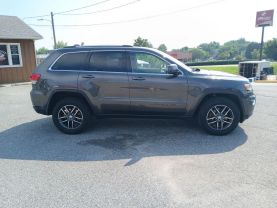 2018 JEEP GRAND CHEROKEE SUV V6, VVT, 3.6 LITER LAREDO E SPORT UTILITY 4D