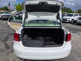 2014 VOLKSWAGEN PASSAT