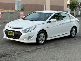 2012 HYUNDAI SONATA SEDAN 4-CYL, HYBRID, 2.4 LITER HYBRID SEDAN 4D