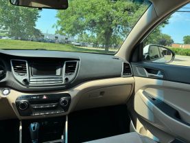 2016 HYUNDAI TUCSON SUV 4-CYL, TURBO, 1.6 LITER SPORT SUV 4D