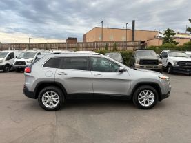 2016 JEEP CHEROKEE SUV 4-CYL, 2.4 LITER LATITUDE SPORT UTILITY 4D