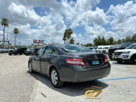 2010 Toyota Camry - Image 8