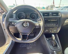 2015 VOLKSWAGEN JETTA SEDAN 4-CYL, PZEV, 1.8T 1.8T SE SEDAN 4D