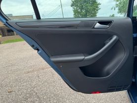 2017 VOLKSWAGEN JETTA SEDAN 4-CYL, TURBO, 1.8 LITER 1.8T SEL SEDAN 4D