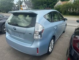 2013 Toyota Prius V - Image 1