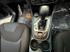 2016 JEEP CHEROKEE SUV 4-CYL, 2.4 LITER LATITUDE SPORT UTILITY 4D