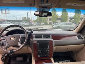 2010 CHEVROLET SUBURBAN 1500 SUV V8, FLEX FUEL, 5.3 LITER LTZ SPORT UTILITY 4D