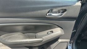 2019 Nissan Altima - Image 16