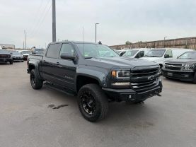 2018 CHEVROLET SILVERADO 1500 CREW CAB PICKUP V8, ECOTEC3, 5.3 LITER Z71 LT PICKUP 4D 5 3/4 FT