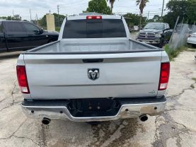 2018 RAM 1500 CREW CAB PICKUP V8, HEMI, 5.7 LITER SLT PICKUP 4D 6 1/3 FT