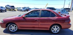 2001 NISSAN SENTRA SEDAN 4-CYL, 2.0 LITER SE SEDAN 4D