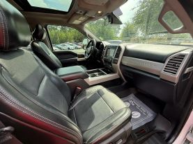 2017 Ford F250 Super Duty Crew Cab Lariat Pickup 4d 6 3/4 Ft - Image 27