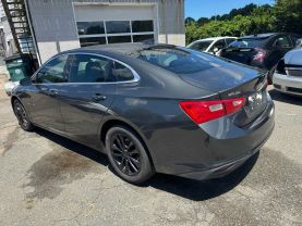 2017 Chevrolet Malibu - Image 2