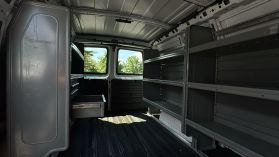 2017 GMC SAVANA 2500 CARGO