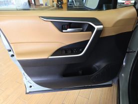 2022 TOYOTA RAV4 HYBRID SUV 4-CYL, HYBRID, 2.5 LITER XLE SPORT UTILITY 4D