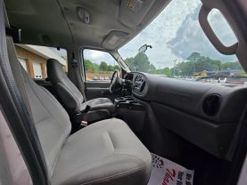 2007 Ford E350 Super Duty Passengerxlt Extended Van 3d - Image 19