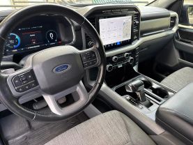 2022 FORD F150 LIGHTNING PICKUP DUAL ELECTRIC MOTORS XLT PICKUP 4D 5 1/2 FT