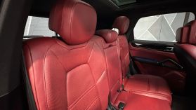 2022 PORSCHE CAYENNE