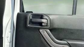 2015 Jeep Wrangler - Image 22