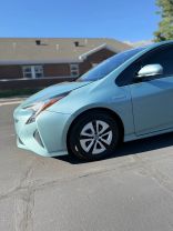 2017 TOYOTA PRIUS HATCHBACK 4-CYL, HYBRID, 1.8 LITER ONE HATCHBACK 4D