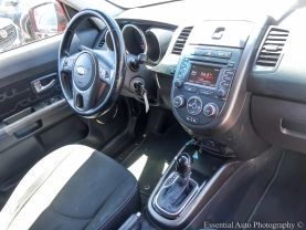 -2013 Kia Soul - Image 18