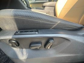 2021 Volkswagen Atlas Cross Sport Sel Sport Utility 4d - Image 28