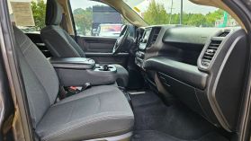 2019 Ram 3500 Crew Cab - Image 8