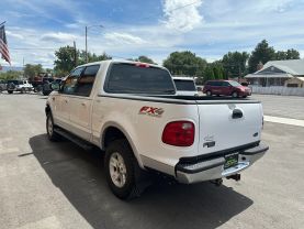 2002 FORD F150 SUPERCREW CAB PICKUP V8, 5.4 LITER SHORT BED 4D
