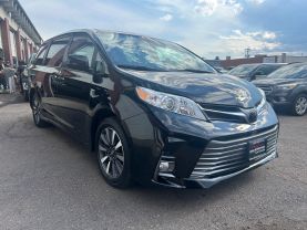 2019 TOYOTA SIENNA VAN V6, 3.5 LITER XLE MINIVAN 4D