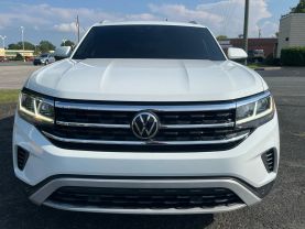 2021 Volkswagen Atlas Cross Sport Sel Sport Utility 4d - Image 3