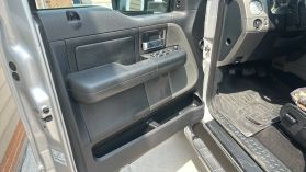 2006 FORD F150 SUPERCREW CAB PICKUP V8, 5.4 LITER FX4 PICKUP 4D 5 1/2 FT
