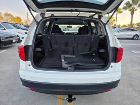 2017 Honda Pilot - Image 9