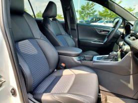 2019 TOYOTA RAV4 HYBRID SUV 4-CYL, HYBRID, 2.5 LITER XSE SPORT UTILITY 4D