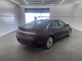 2017 LINCOLN MKZ