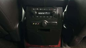 2014 Cadillac Escalade Esv - Image 28