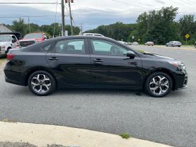 2020 Kia Forte - Image 26