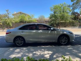2017 TOYOTA CAMRY SE SEDAN 4D