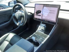 -2020 Tesla Model Y - Image 22