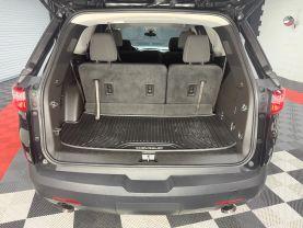 2019 CHEVROLET TRAVERSE SUV V6, 3.6 LITER LS SPORT UTILITY 4D
