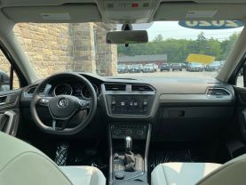 2020 VOLKSWAGEN TIGUAN SUV 4-CYL, TURBO, 2.0 LITER SE 4MOTION SPORT UTILITY 4D - Gesner Auto Inc in Taunton, MA, 41.88613, -71.14527