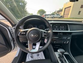 2019 KIA OPTIMA SEDAN 4-CYL, 2.4 LITER LX SEDAN 4D