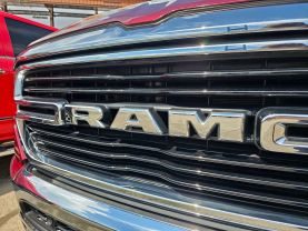 2020 RAM 1500 QUAD CAB PICKUP V8, HEMI, 5.7 LITER BIG HORN PICKUP 4D 6 1/3 FT