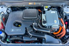 2018 FORD FUSION SEDAN - AUTOMATIC - Gentle Carmen Auto