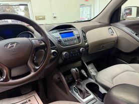 2015 HYUNDAI TUCSON