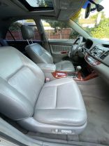 2005 TOYOTA CAMRY XLE SEDAN 4D