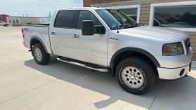 2006 FORD F150 SUPERCREW CAB PICKUP V8, 5.4 LITER FX4 PICKUP 4D 5 1/2 FT